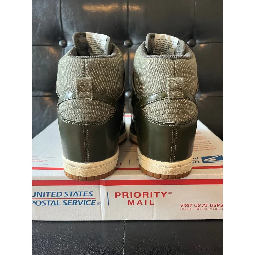 Nike great minor